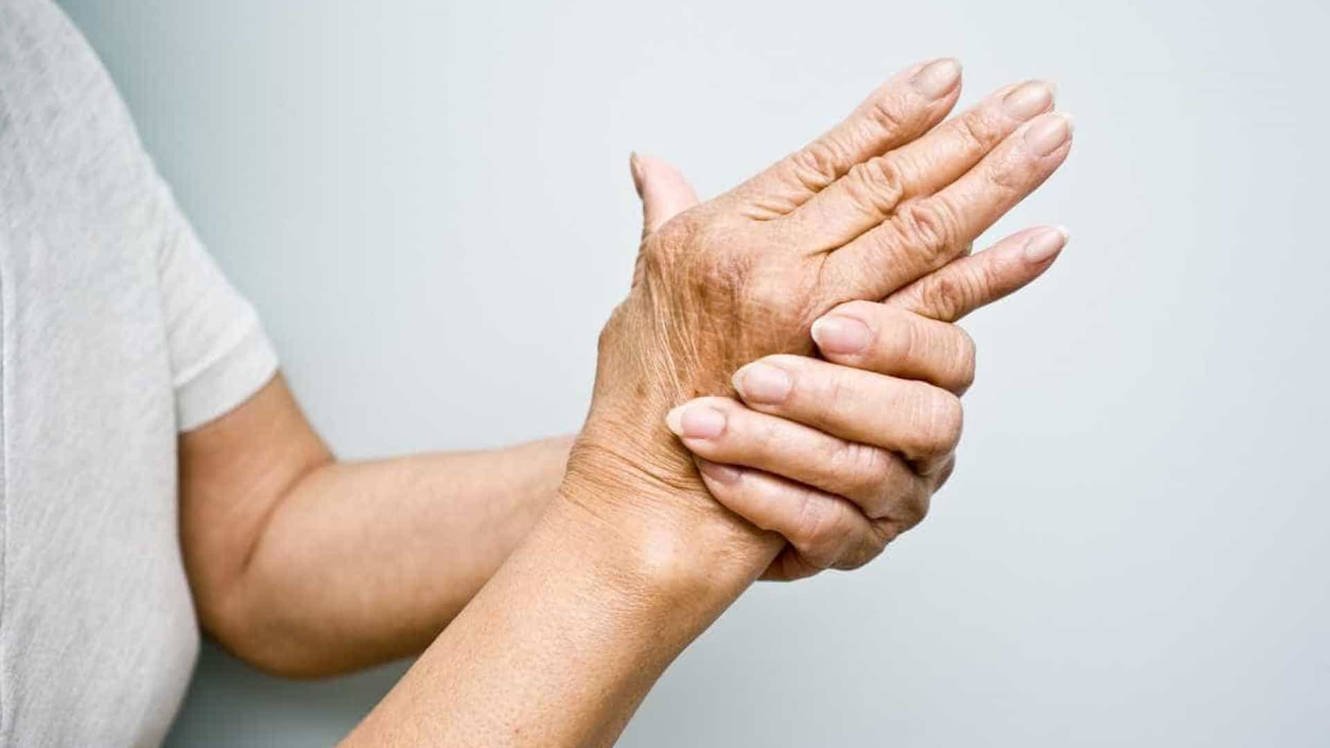 Artrita și osteoartrita: cum sunt ele diferite