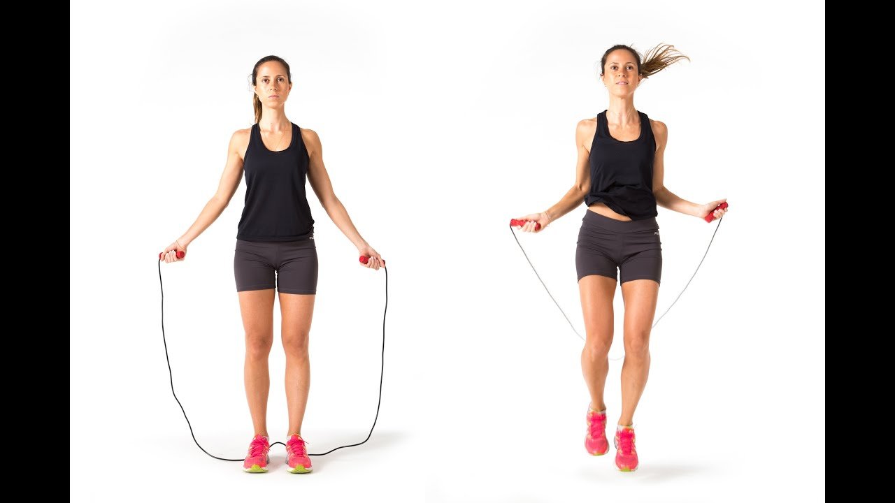 Pular corda é outro exercício aeróbico excelente para fortalecer o joelho.