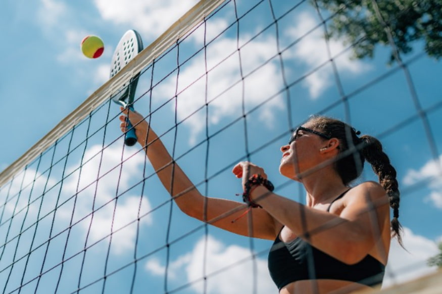 Beach tennis: fisioterapia previne e trata lesões no esporte
